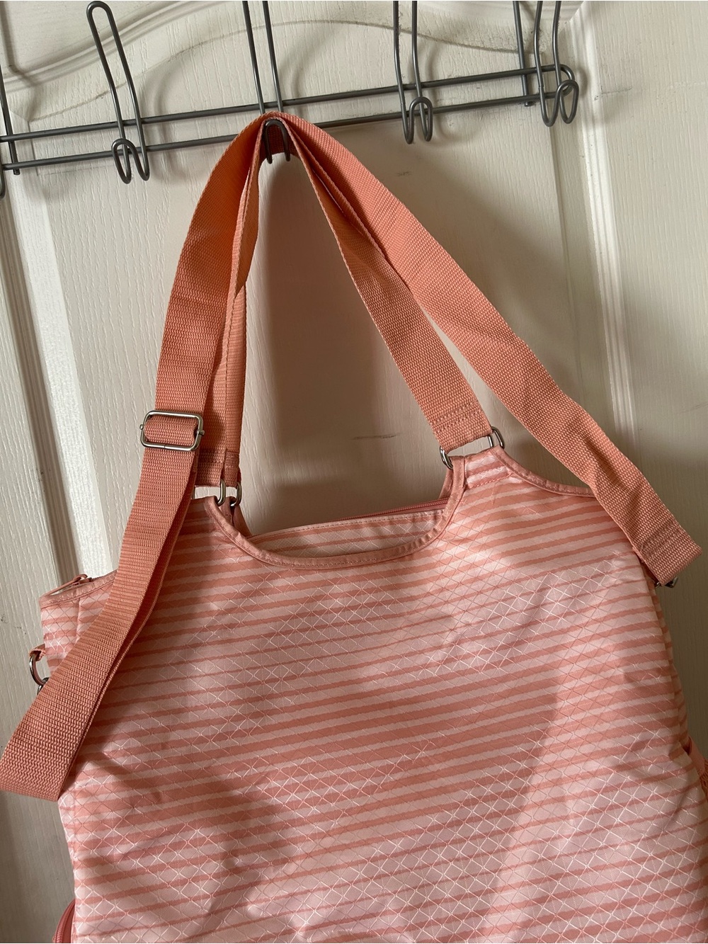 Thirty-One 31 Peach/Light Pink Stripe Big Multi Use Tote Bag - Picture 7 of 13